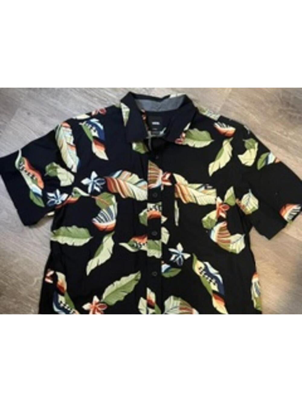 Vans Black Tropical Leaf Print Button-Up Shirt Size Small Classic Fit